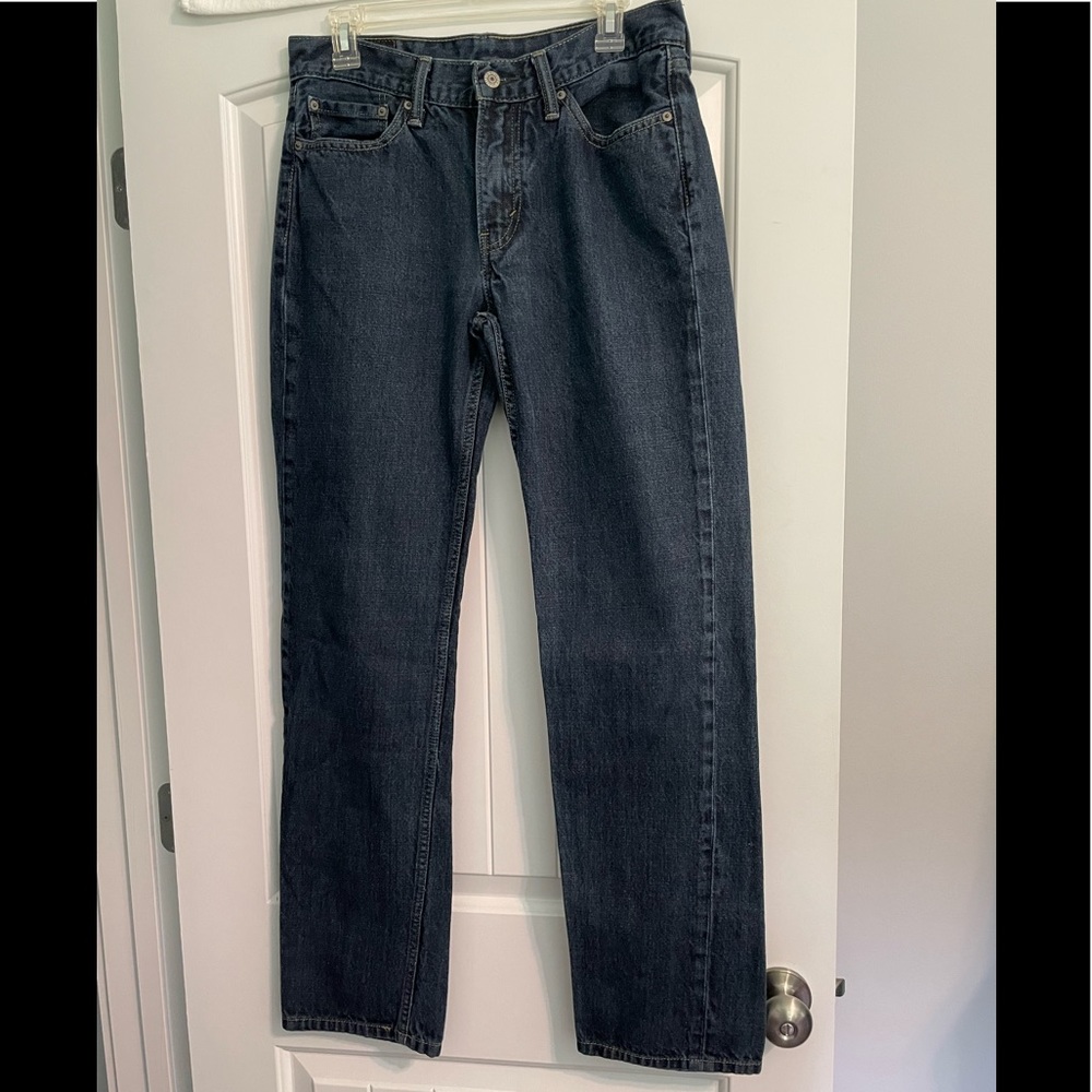 LEVI’S Men’s 514 Jeans.  Size W32 x L34